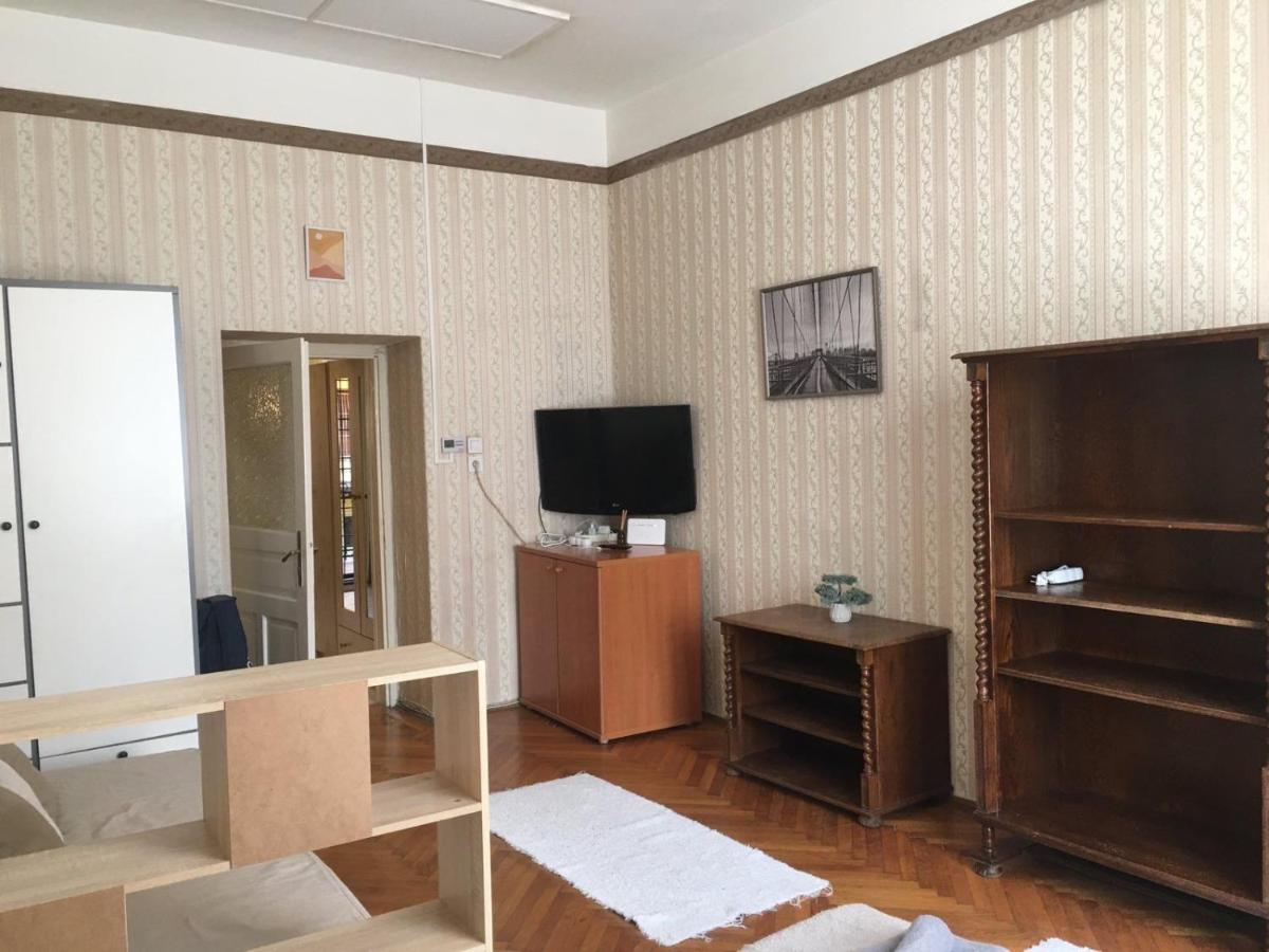 Cozy Flat At Stadionok M Station Budapeşte Dış mekan fotoğraf