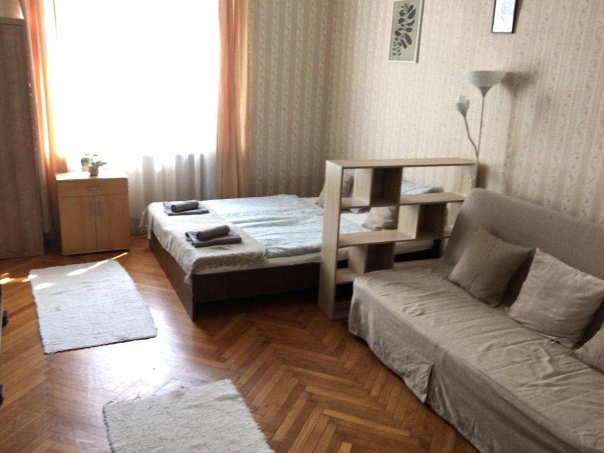 Cozy Flat At Stadionok M Station Budapeşte Dış mekan fotoğraf