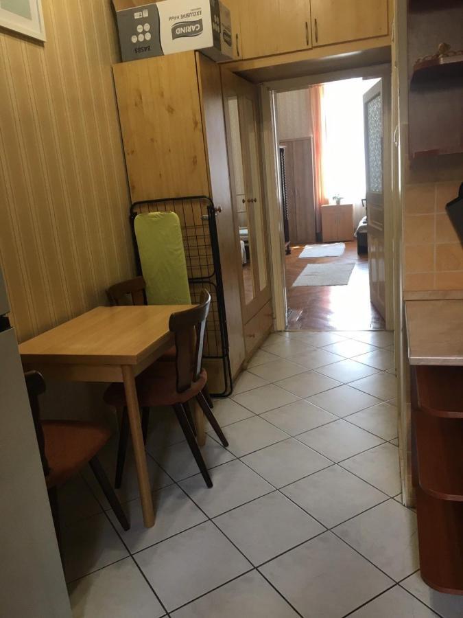 Cozy Flat At Stadionok M Station Budapeşte Dış mekan fotoğraf
